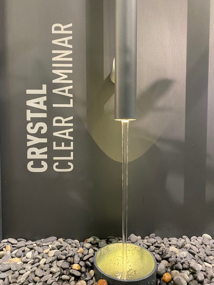 Crystal – klar laminär stråle